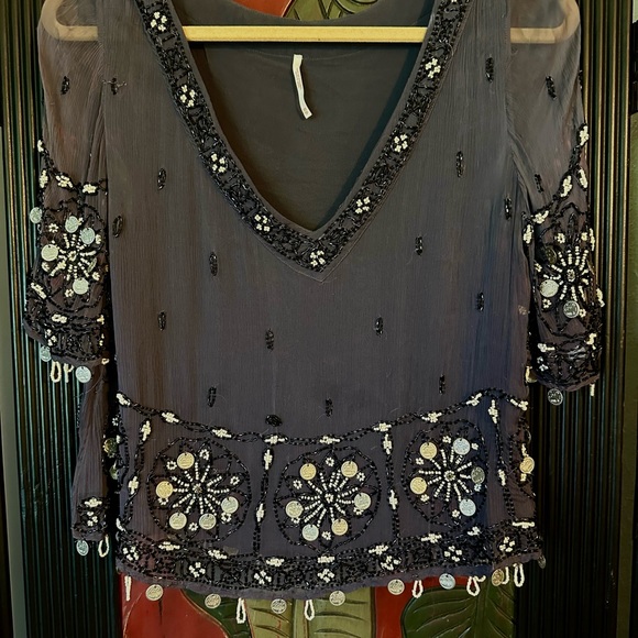 Free People elegant embroidered top - Picture 14 of 15